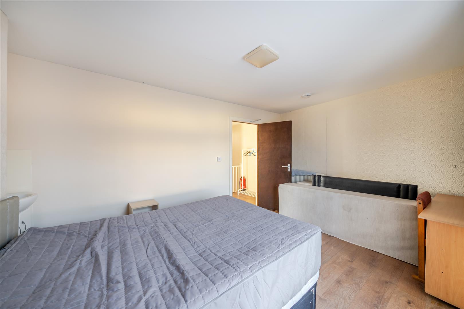 Vincent Street, Sandfields, Swansea, SA1 3TY